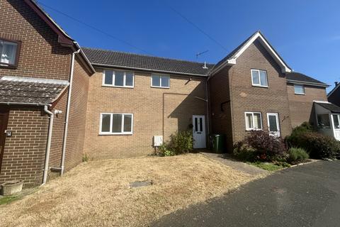2 bedroom terraced house to rent, Jeals Lane, PO36