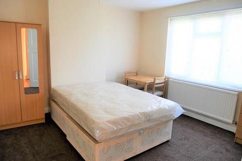 undefined, Ferrymead Avenue, Greenford UB6
