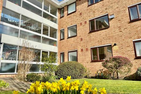 2 bedroom apartment for sale, Fairlands Court, North Park, Eltham, London, SE9