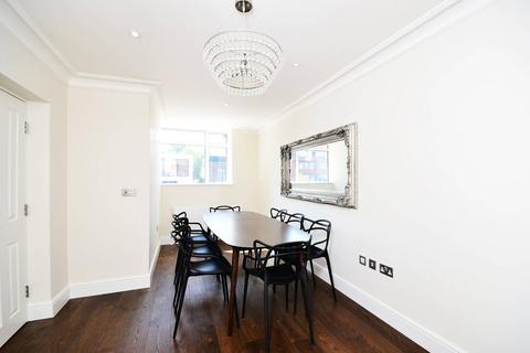4 bedroom house to rent, Harley Road, Primrose Hill, London, NW3