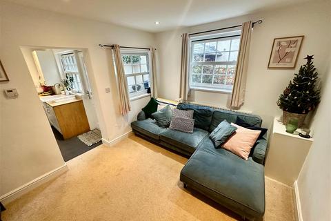 undefined, Long Garden Walk, Farnham