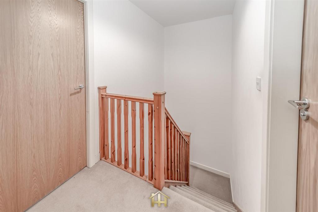 18 GLAMIS GARDENS DD2 1 XQ EDIT (13 of 30).jpg