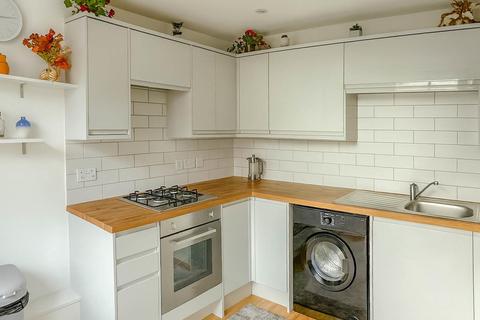 3 bedroom terraced house for sale, Adnitt Road, Abington, Northampton