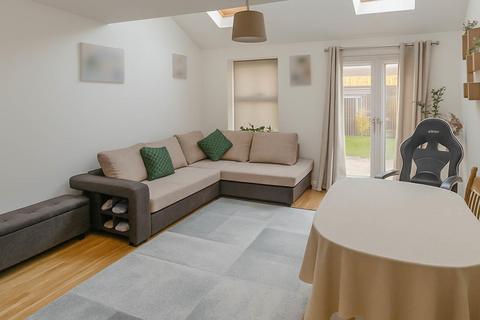 3 bedroom terraced house for sale, Adnitt Road, Abington, Northampton
