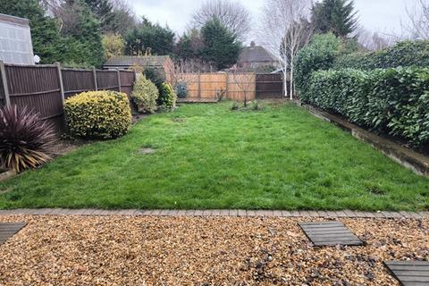 undefined, 3 Bedroom Semi-detached property