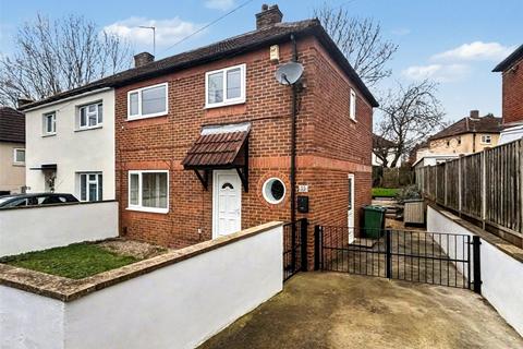 3 bedroom semi-detached house to rent, Monkswood Avenue, West Yorkshire LS14