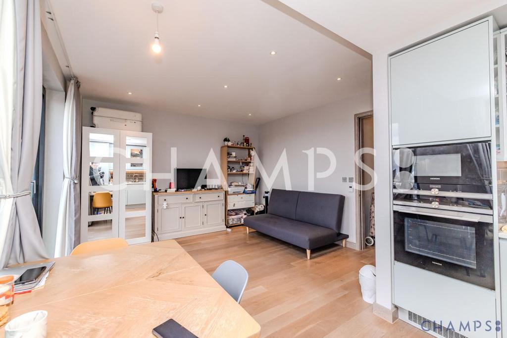 A stunning one bedroom flat in the popular Ram Qu