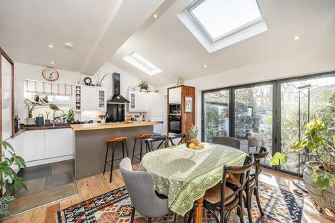 4 bedroom house for sale, Craignish Avenue, London SW16