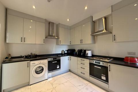 undefined, Castle Street, Slough
