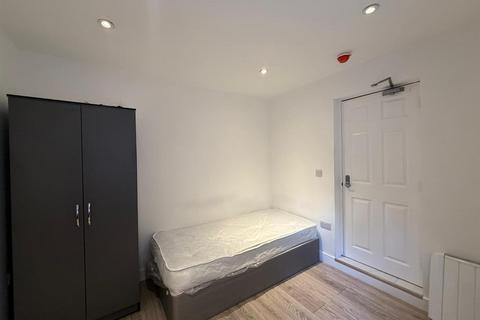undefined, Castle Street, Slough