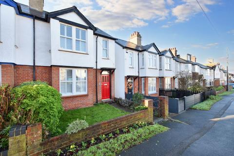 2 bedroom semi-detached house to rent, Poppy Road, Princes Risborough HP27