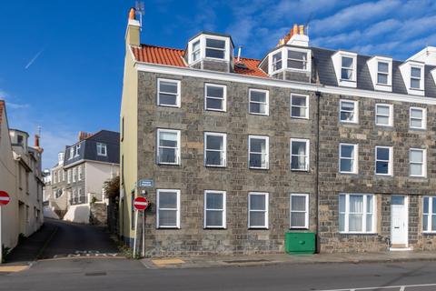 4 bedroom semi-detached house for sale, Glategny Esplanade, St Peter Port
