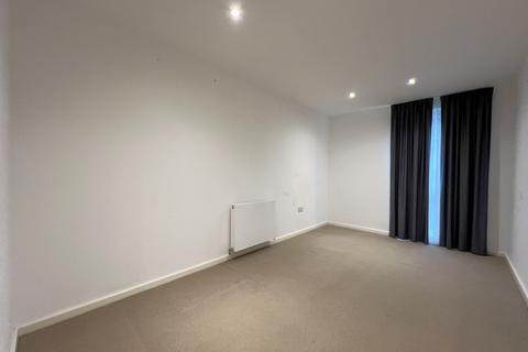 2 bedroom apartment to rent, Newchapel House, Addlestone KT15