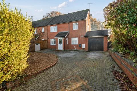 undefined, Pirbright,  Woking,  Surrey,  GU24