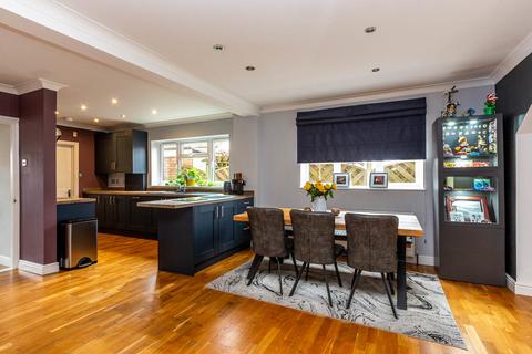 undefined, Fern Road, Rushden NN10