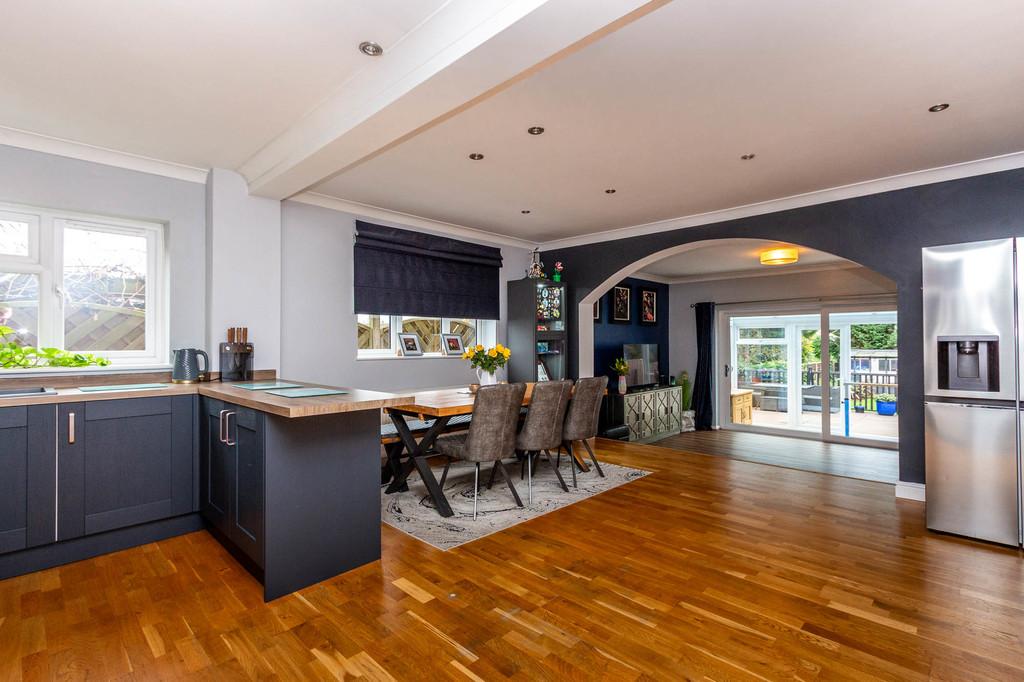 Kitchen/Dining/Lounge