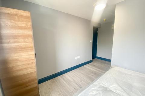 1 bedroom in a house share to rent, Keel Drive, Slough