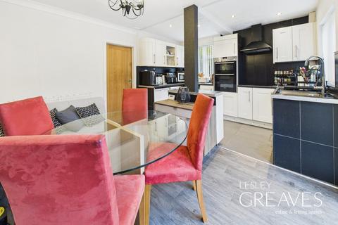 undefined, Perlethorpe Avenue, Gedling, Nottingham
