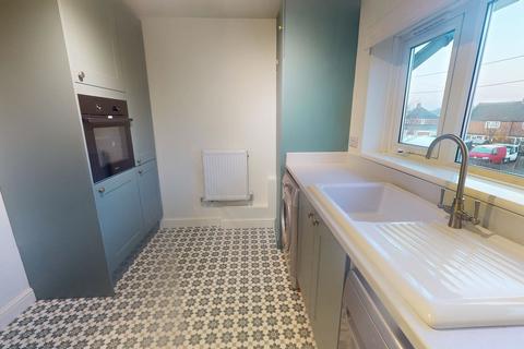 3 bedroom flat to rent, St Andrews Green, Churchdown
