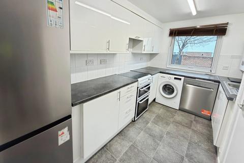undefined, Cayman Close, Basingstoke RG24