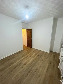 2 bedroom apartment to rent, Youngs Road, Ilford, Essex, IG2