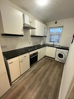 2 bedroom apartment to rent, Youngs Road, Ilford, Essex, IG2