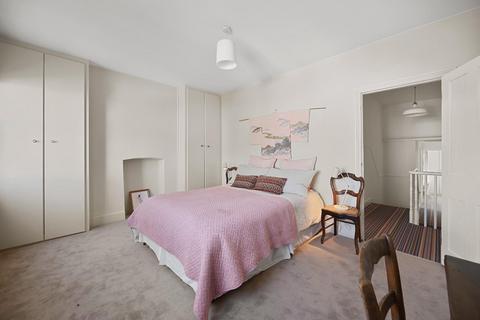 undefined, Becklow Road, London, W12