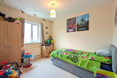 3 bedroom townhouse for sale, Anson Close, Grantham