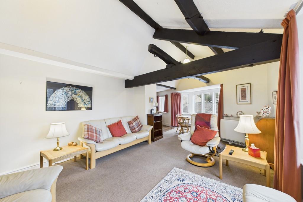 Open plan living / dining / kitchen
