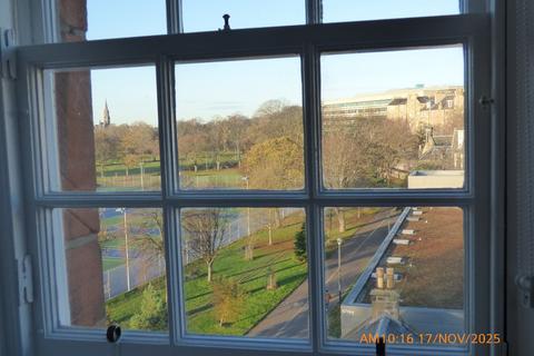 undefined, Flat 4F1, 2 Boroughloch Square