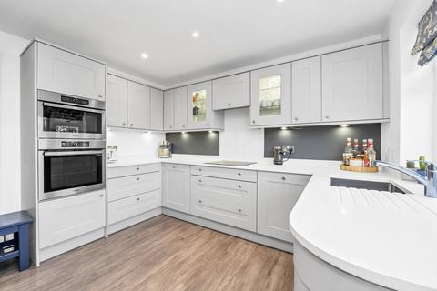 4 bedroom end of terrace house for sale, Raynsford Road, Great Whelnetham