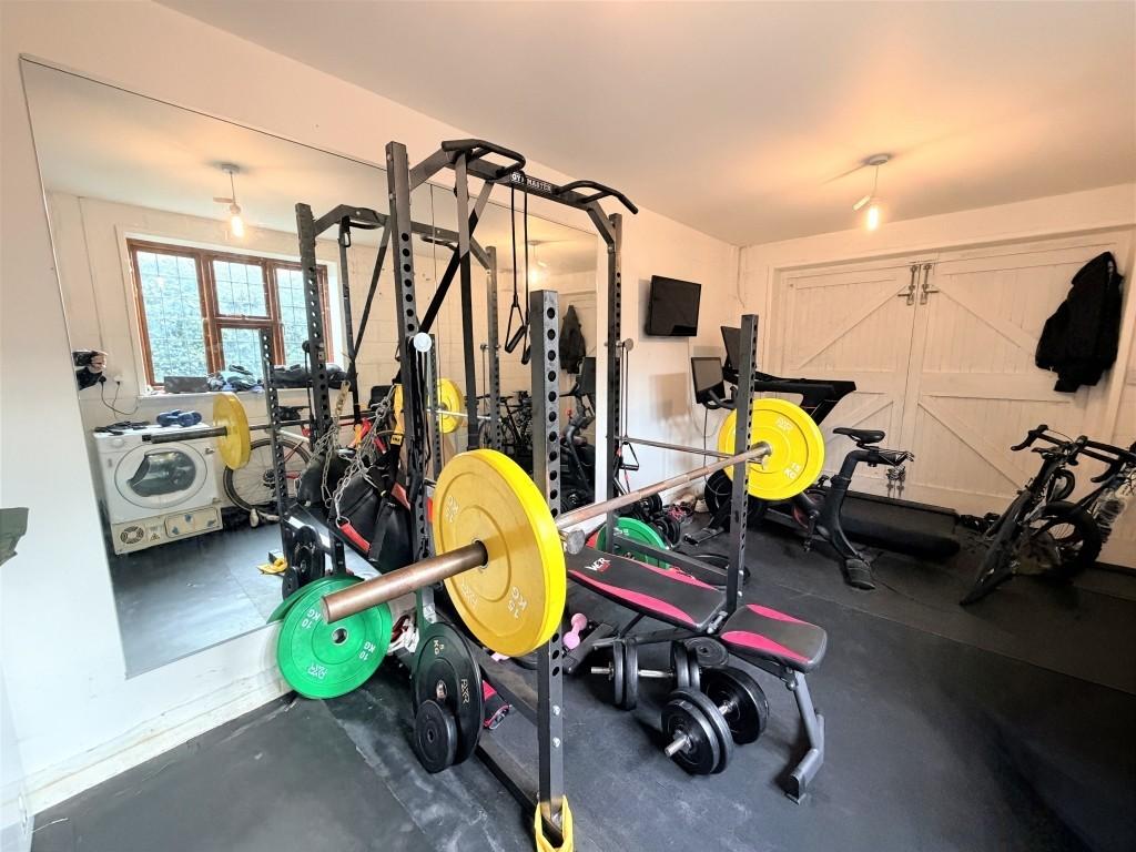 Garage   gym