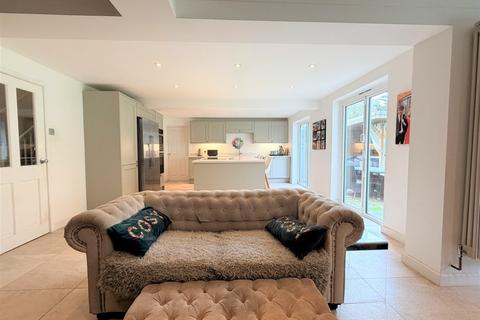 5 bedroom detached house for sale, Quintons Road, East Bergholt, Ipswich, Suffolk