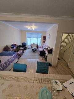 5 bedroom terraced house for sale, Ripple Road, London IG11