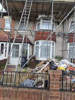 5 bedroom terraced house for sale, Ripple Road, London IG11
