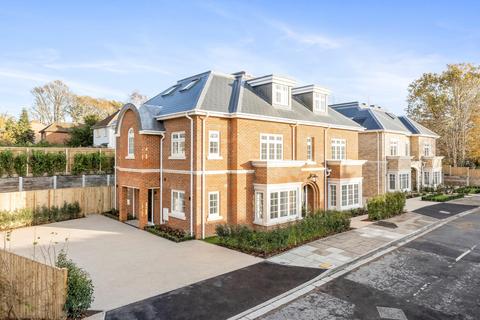 4 bedroom semi-detached house for sale, Tall Trees, Four Acres, Cobham, KT11.