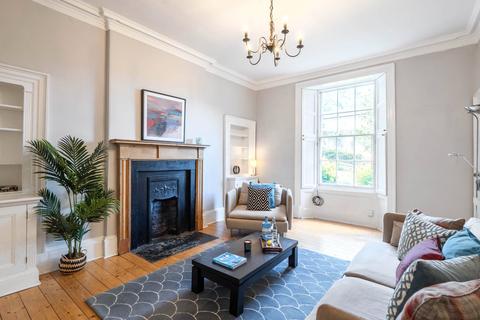 undefined, Brown's Place, Edinburgh, Midlothian