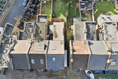7 bedroom end of terrace house for sale, High Street, London NW10