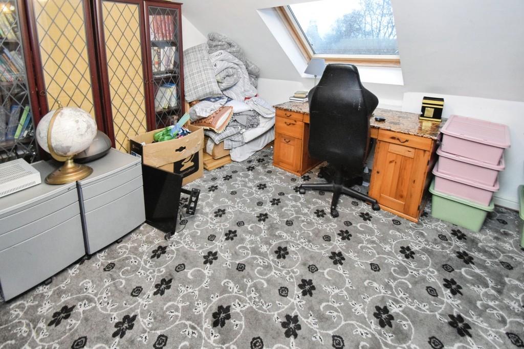 8138d265-Bedroom 201
