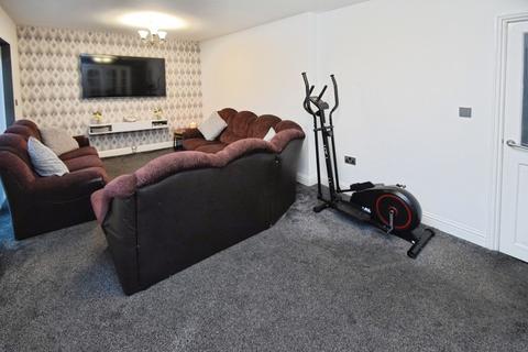 6 bedroom detached house for sale, Rosebery Road, Bradford BD8