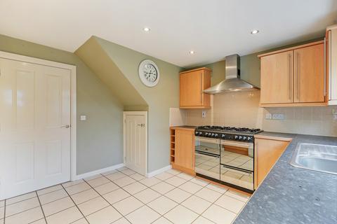3 bedroom townhouse for sale, Monks Way, Worksop S81