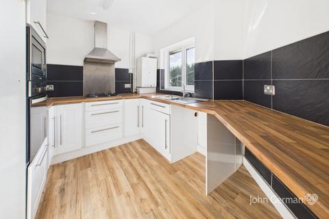 2 bedroom flat for sale, Ling Road, Loughborough