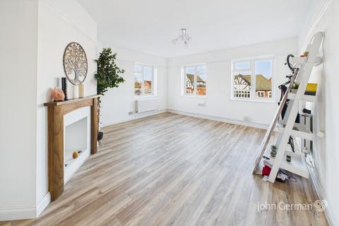 2 bedroom flat for sale, Ling Road, Loughborough