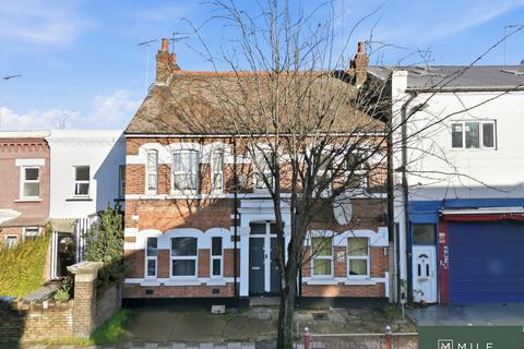 4 bedroom terraced house for sale, High Street, London NW10