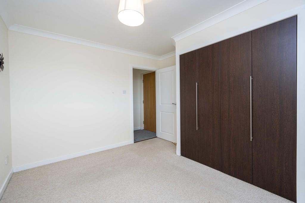 128 Whiteside Court, Bathgate, EH48 2 TN (14)