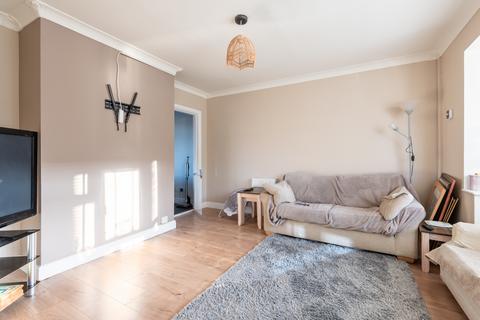 5 bedroom end of terrace house for sale, Whimbrel Avenue, Hornsea HU18