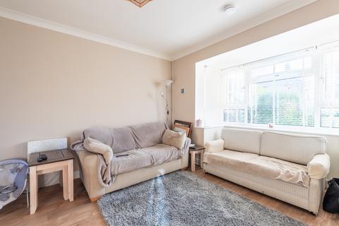 5 bedroom end of terrace house for sale, Whimbrel Avenue, Hornsea HU18