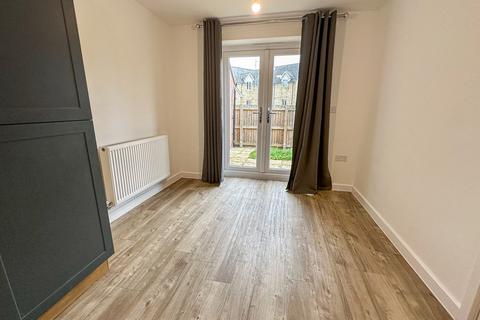 3 bedroom semi-detached house for sale, Gilligans Way, Faringdon SN7