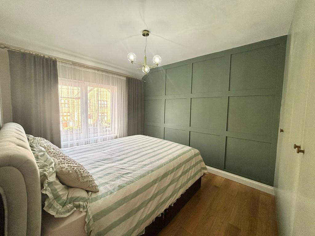 Master bedroom 2