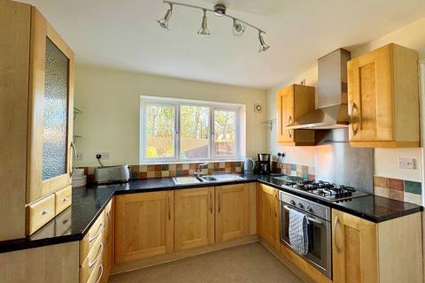 4 bedroom detached house for sale, Pencraig Close, Kenilworth